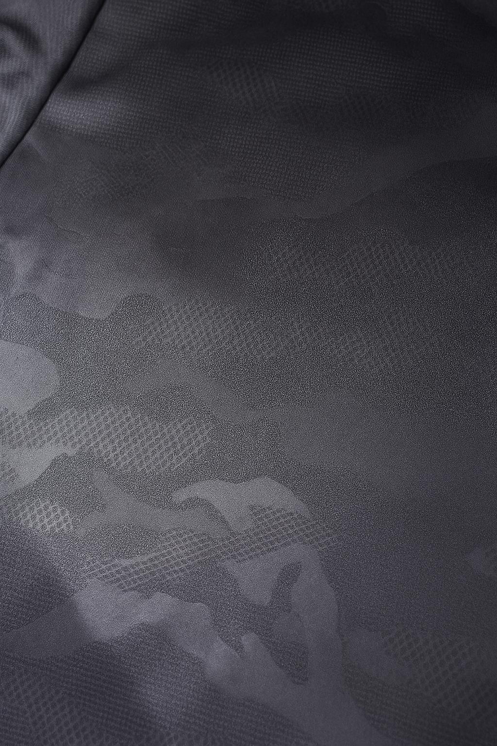 Playera RN lines sport camuflaje militar color negro