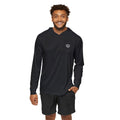 Playera de manga larga con capucha color negro marca RN lines temporada de invierno